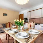Apartament Zellner 1 Und 2 Und 3 *